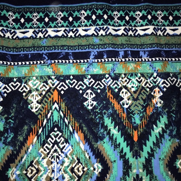 🦋2 for $15 - Ardene Tribal Print Bodycon Dress - Picture 4 of 5
